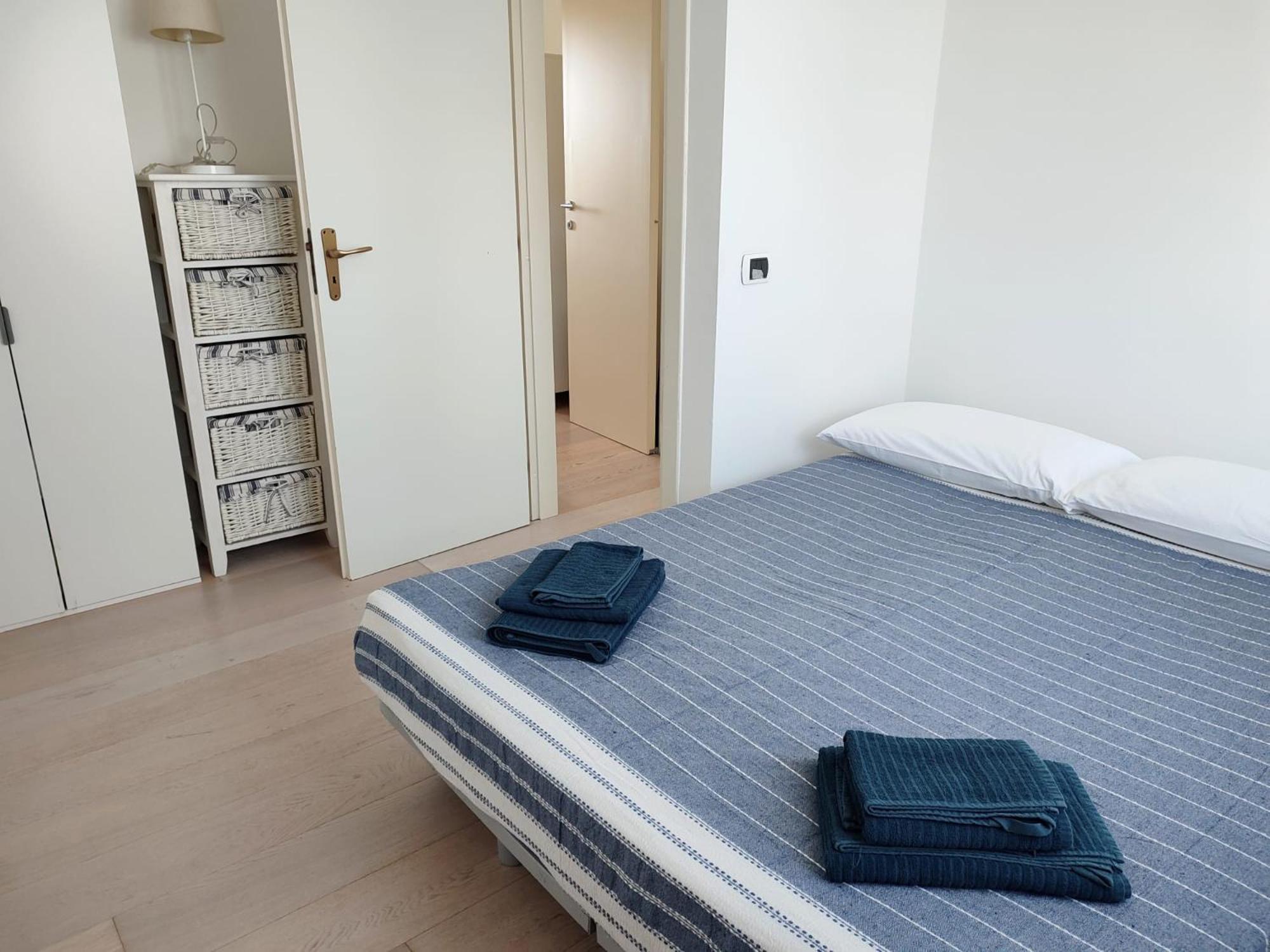 Grazioso Appartamento Vicino Al Mare San Cataldo  Eksteriør billede